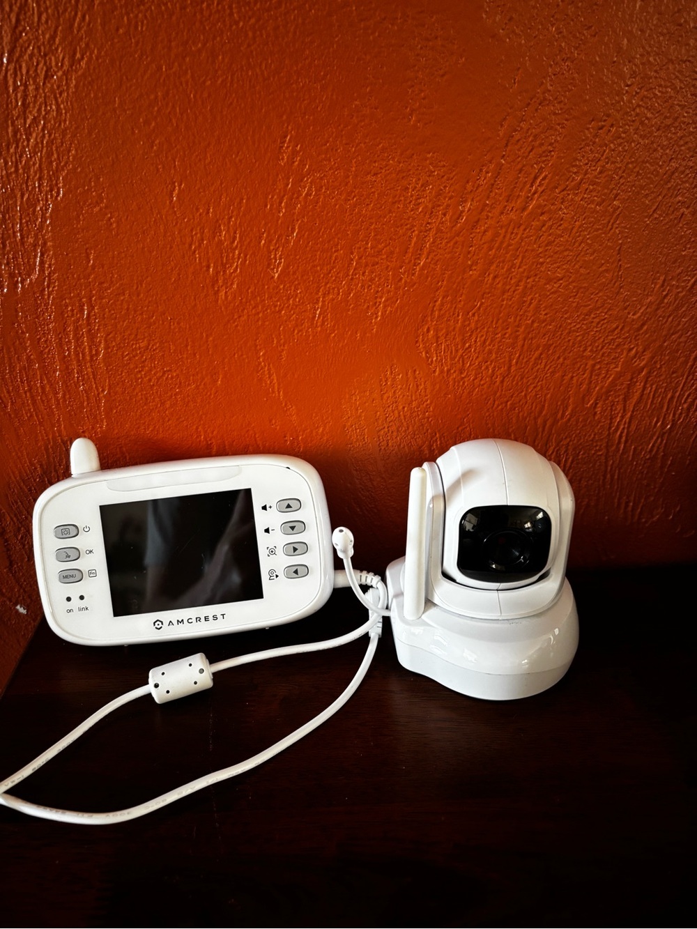 Amcrest White Wi‑Fi Baby/Indoor Security Camera with Monitor
